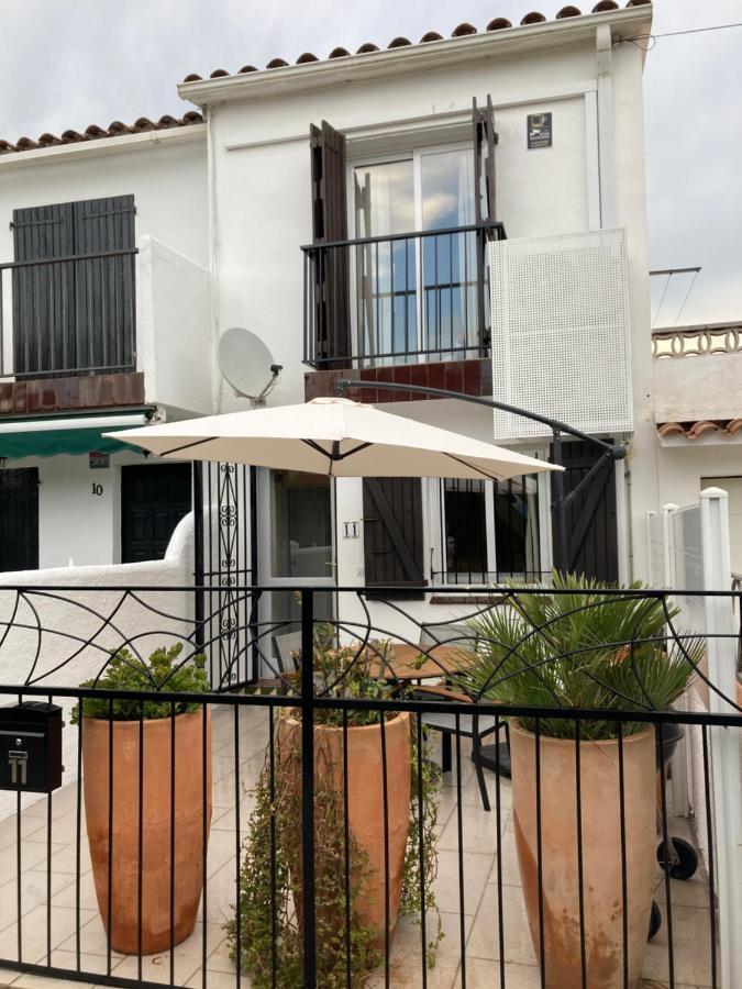Charmante Maison Coeur De Ville 650M Plage Empuriabrava Esterno foto